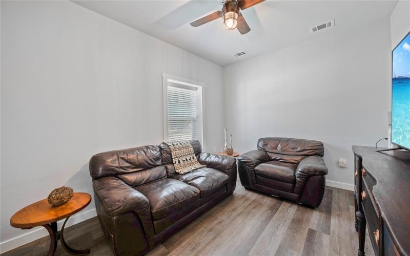 6956 Fm 36 S, Quinlan, TX 75474, 4 Habitaciones Habitaciones , ,3 BañosBaños,Residential,En Venta,6956 Fm 36 S,20979513