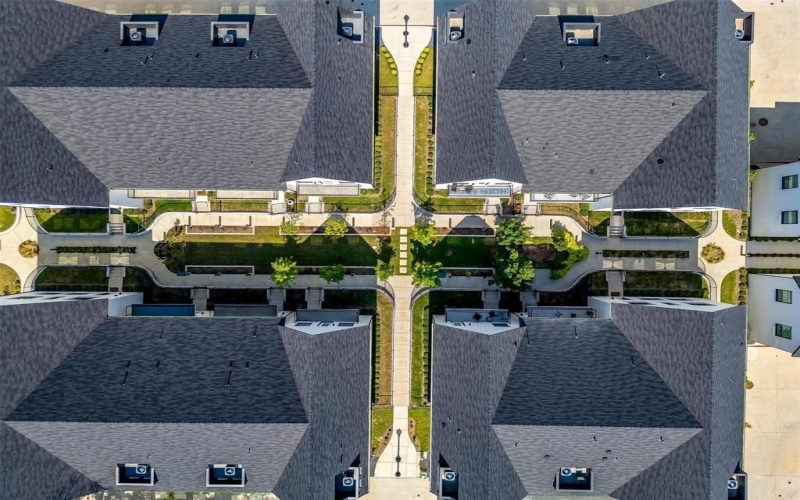 123 Thornton Street, Arlington, TX 76013, 2 Bedrooms Bedrooms, ,2 BathroomsBathrooms,Residential,For Sale,123 Thornton Street,20980178