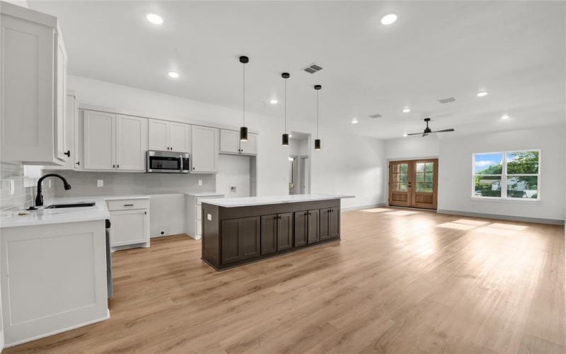 1600 Franklin Street, Weatherford, TX 76086, 4 Bedrooms Bedrooms, ,2 BathroomsBathrooms,Residential,For Sale,1600 Franklin Street,20980339