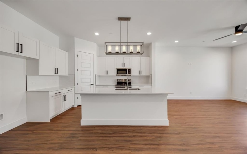 8913 Lowell Street, Rowlett, TX 75089, 3 Bedrooms Bedrooms, ,2 BathroomsBathrooms,Residential,For Sale,8913 Lowell Street,20980431