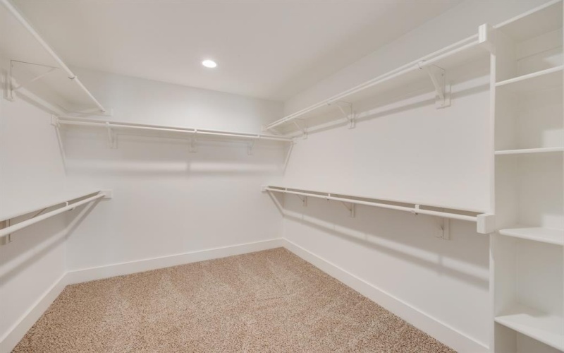 8913 Lowell Street, Rowlett, TX 75089, 3 Bedrooms Bedrooms, ,2 BathroomsBathrooms,Residential,For Sale,8913 Lowell Street,20980431