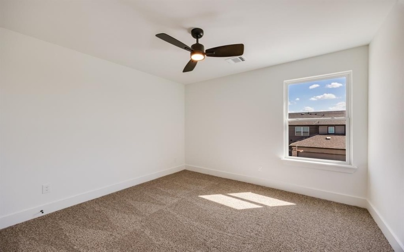 8913 Lowell Street, Rowlett, TX 75089, 3 Bedrooms Bedrooms, ,2 BathroomsBathrooms,Residential,For Sale,8913 Lowell Street,20980431