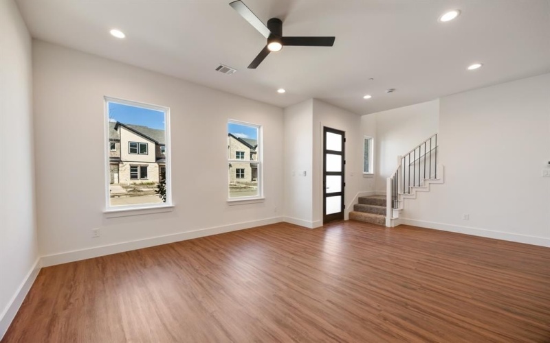 8913 Lowell Street, Rowlett, TX 75089, 3 Bedrooms Bedrooms, ,2 BathroomsBathrooms,Residential,For Sale,8913 Lowell Street,20980431