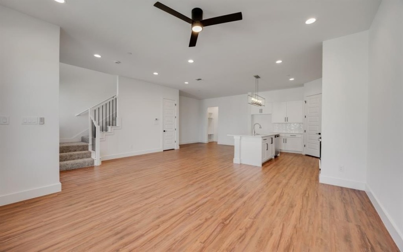 8913 Lowell Street, Rowlett, TX 75089, 3 Bedrooms Bedrooms, ,2 BathroomsBathrooms,Residential,For Sale,8913 Lowell Street,20980431