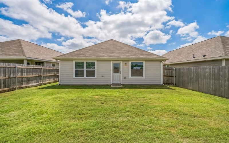 433 Woodhouse Way, Everman, TX 76140, 3 Habitaciones Habitaciones , ,2 BañosBaños,Residential,En Venta,433 Woodhouse Way,20980447