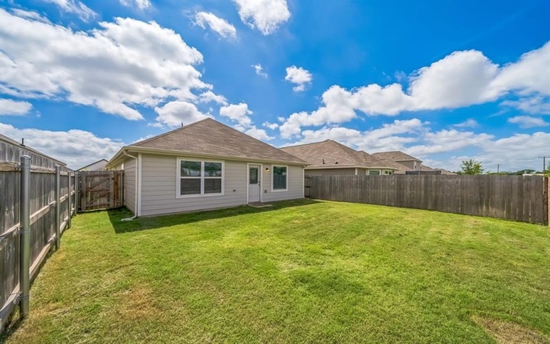 433 Woodhouse Way, Everman, TX 76140, 3 Habitaciones Habitaciones , ,2 BañosBaños,Residential,En Venta,433 Woodhouse Way,20980447