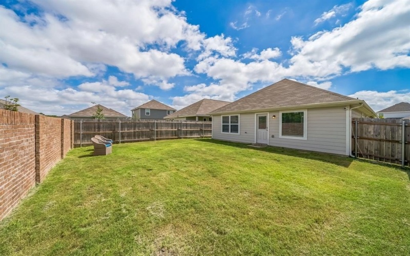 433 Woodhouse Way, Everman, TX 76140, 3 Habitaciones Habitaciones , ,2 BañosBaños,Residential,En Venta,433 Woodhouse Way,20980447