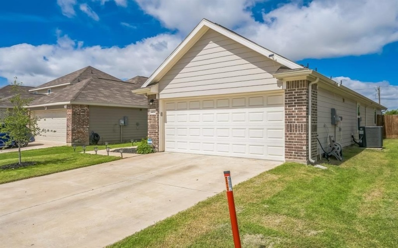 433 Woodhouse Way, Everman, TX 76140, 3 Habitaciones Habitaciones , ,2 BañosBaños,Residential,En Venta,433 Woodhouse Way,20980447
