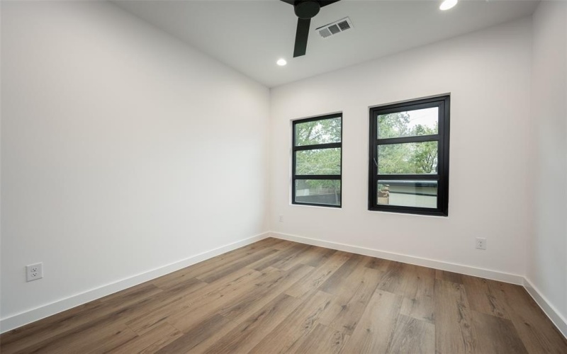 3050 Tall Oaks Court, Corinth, TX 76210, 4 Bedrooms Bedrooms, ,3 BathroomsBathrooms,Residential,For Sale,3050 Tall Oaks Court,20980632