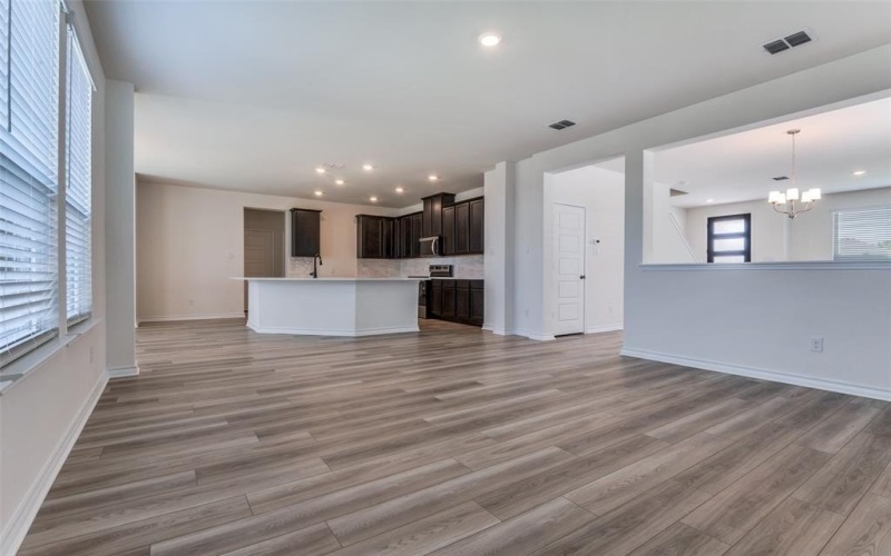1514 Newsted Drive, Seagoville, TX 75159, 3 Bedrooms Bedrooms, ,2 BathroomsBathrooms,Residential,For Sale,1514 Newsted Drive,0,20980701