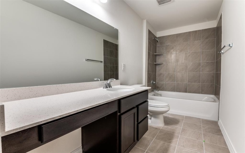 1514 Newsted Drive, Seagoville, TX 75159, 3 Bedrooms Bedrooms, ,2 BathroomsBathrooms,Residential,For Sale,1514 Newsted Drive,0,20980701