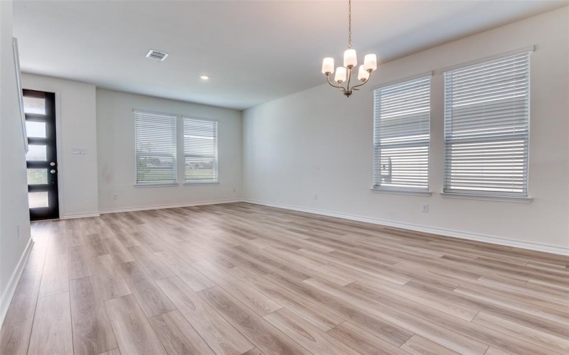 1514 Newsted Drive, Seagoville, TX 75159, 3 Bedrooms Bedrooms, ,2 BathroomsBathrooms,Residential,For Sale,1514 Newsted Drive,0,20980701