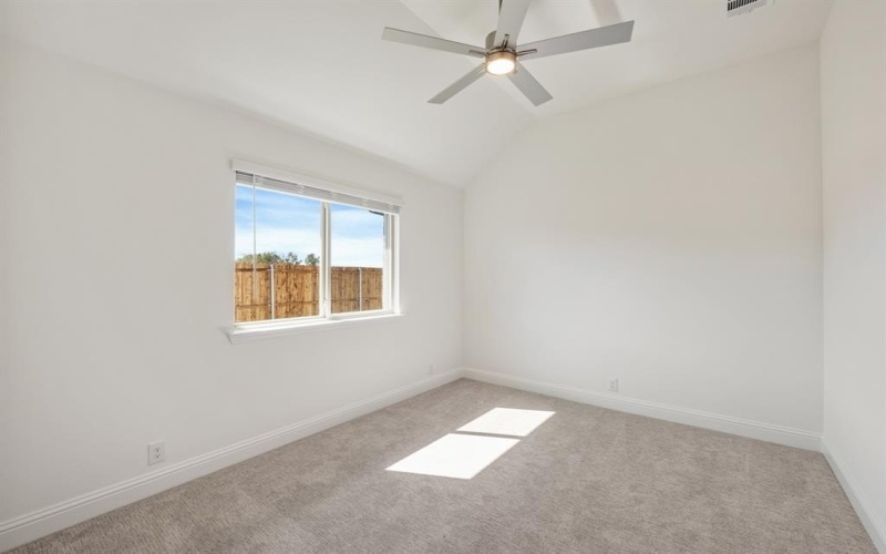 301 Saddlewood Trail, Commerce, TX 75428, 4 Habitaciones Habitaciones , ,2 BañosBaños,Residential,En Venta,301 Saddlewood Trail,0,20980721