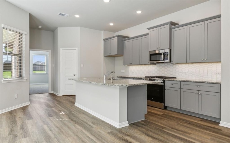 2021 Jade Forest, Mesquite, TX 75181, 4 Bedrooms Bedrooms, ,3 BathroomsBathrooms,Residential,For Sale,2021 Jade Forest,20980740