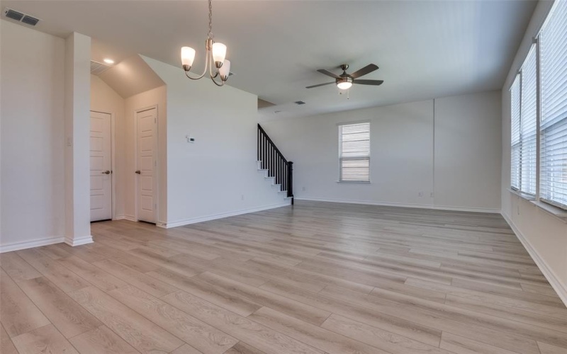 1512 Newsted Drive, Seagoville, TX 75159, 3 Bedrooms Bedrooms, ,2 BathroomsBathrooms,Residential,For Sale,1512 Newsted Drive,0,20980744