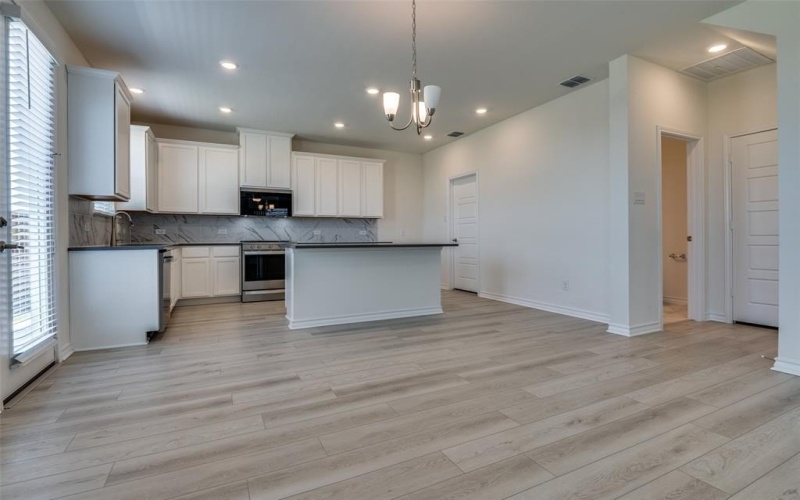1512 Newsted Drive, Seagoville, TX 75159, 3 Bedrooms Bedrooms, ,2 BathroomsBathrooms,Residential,For Sale,1512 Newsted Drive,0,20980744