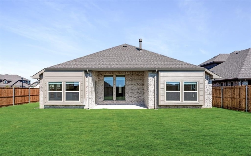 200 Sweetwater Drive, Commerce, TX 75428, 4 Habitaciones Habitaciones , ,3 BañosBaños,Residential,En Venta,200 Sweetwater Drive,0,20980799