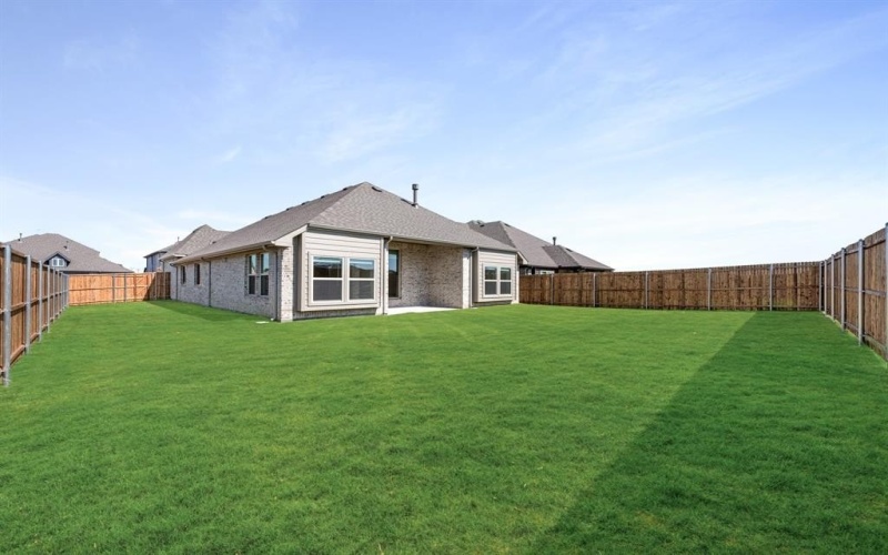 200 Sweetwater Drive, Commerce, TX 75428, 4 Habitaciones Habitaciones , ,3 BañosBaños,Residential,En Venta,200 Sweetwater Drive,0,20980799