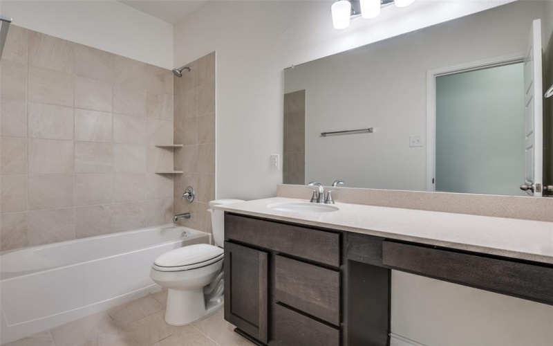 1518 Newsted Drive, Seagoville, TX 75159, 3 Bedrooms Bedrooms, ,2 BathroomsBathrooms,Residential,For Sale,1518 Newsted Drive,0,20980837