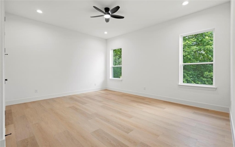 1706 Homeland Street, Dallas, TX 75212, 5 Bedrooms Bedrooms, ,5 BathroomsBathrooms,Residential,For Sale,1706 Homeland Street,20980881