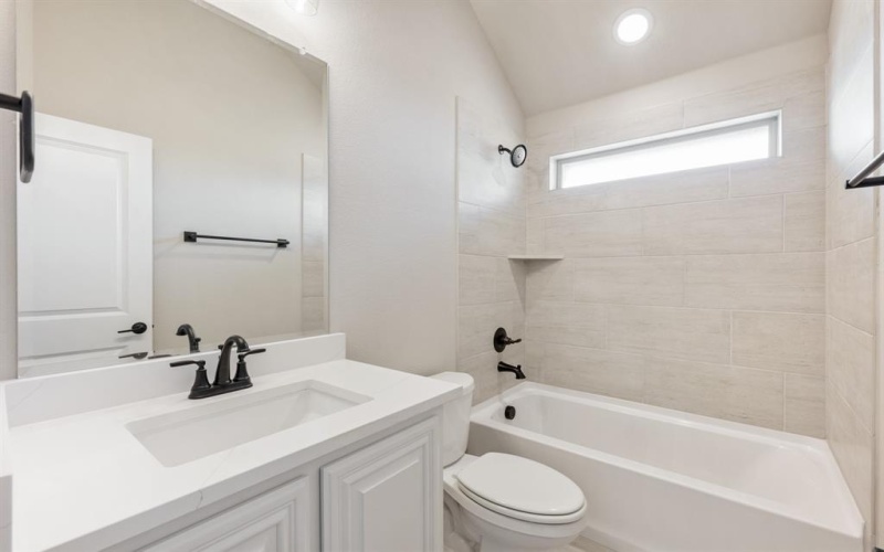 200 Eagle View Lane, Commerce, TX 75428, 3 Habitaciones Habitaciones , ,3 BañosBaños,Residential,En Venta,200 Eagle View Lane,0,20980889