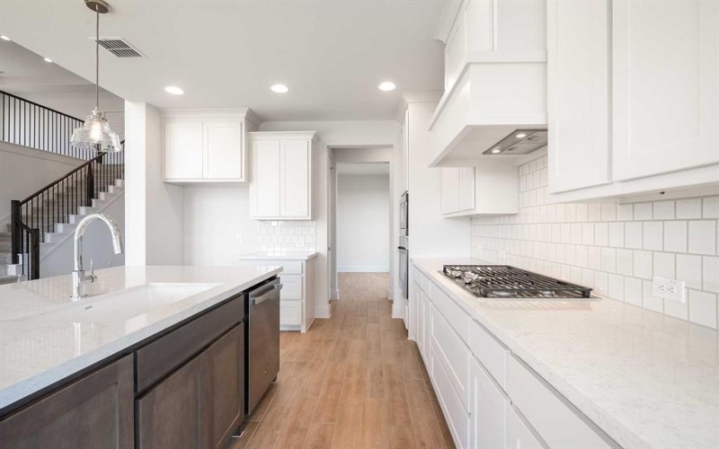 221 Bee Balm Road, McKinney, TX 75071, 4 Habitaciones Habitaciones , ,3 BañosBaños,Residential,En Venta,221 Bee Balm Road,0,20980975