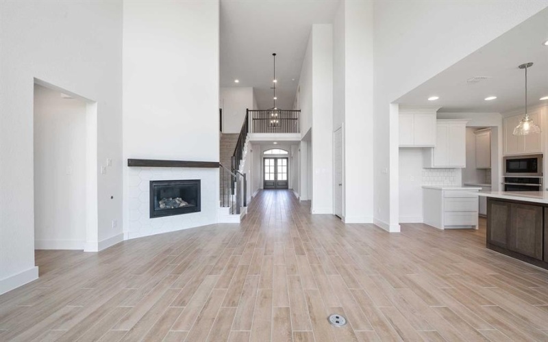 221 Bee Balm Road, McKinney, TX 75071, 4 Habitaciones Habitaciones , ,3 BañosBaños,Residential,En Venta,221 Bee Balm Road,0,20980975