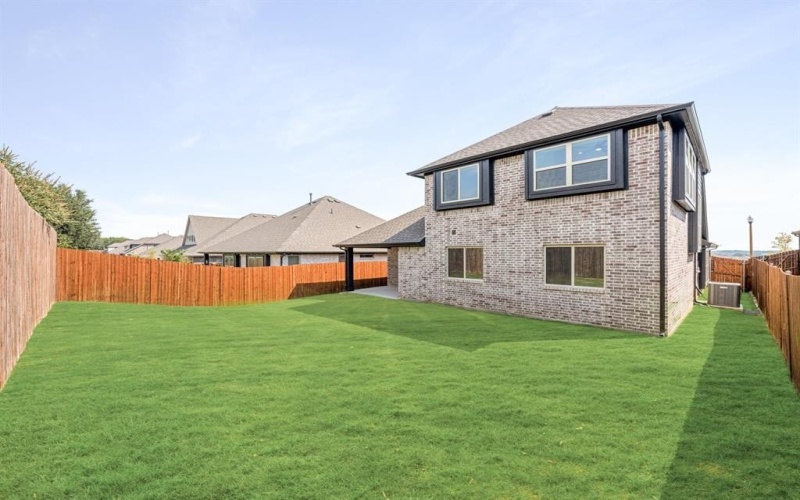 9008 New Ballinger Drive, Denton, TX 76226, 4 Bedrooms Bedrooms, ,3 BathroomsBathrooms,Residential,For Sale,9008 New Ballinger Drive,0,20981026