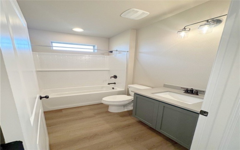 2409 Blessed Street, Corpus Christi, TX 78418, 4 Habitaciones Habitaciones , ,3 BañosBaños,Residential,En Venta,2409 Blessed Street,452306