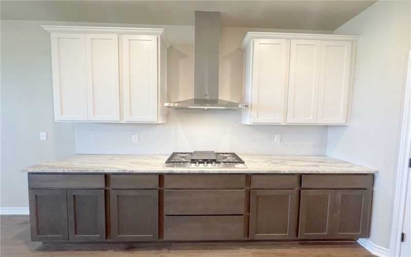2409 Blessed Street, Corpus Christi, TX 78418, 4 Habitaciones Habitaciones , ,3 BañosBaños,Residential,En Venta,2409 Blessed Street,452306