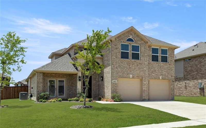 1317 Flamingo, Forney, TX 75126, 5 Habitaciones Habitaciones , ,3 BañosBaños,Residential,En Venta,1317 Flamingo,20979743
