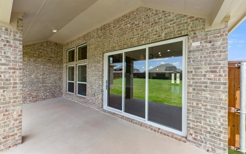 1317 Flamingo, Forney, TX 75126, 5 Habitaciones Habitaciones , ,3 BañosBaños,Residential,En Venta,1317 Flamingo,20979743