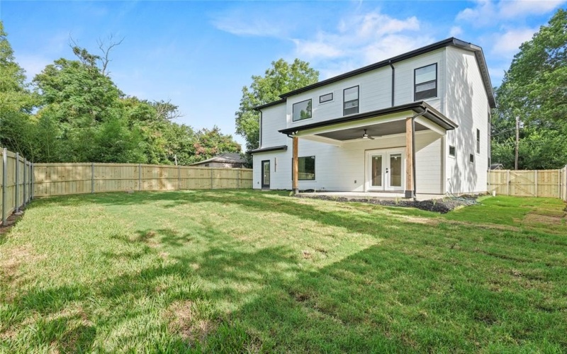 3403 Mundy Drive, Dallas, TX 75216, 5 Bedrooms Bedrooms, ,2 BathroomsBathrooms,Residential,For Sale,3403 Mundy Drive,20981246