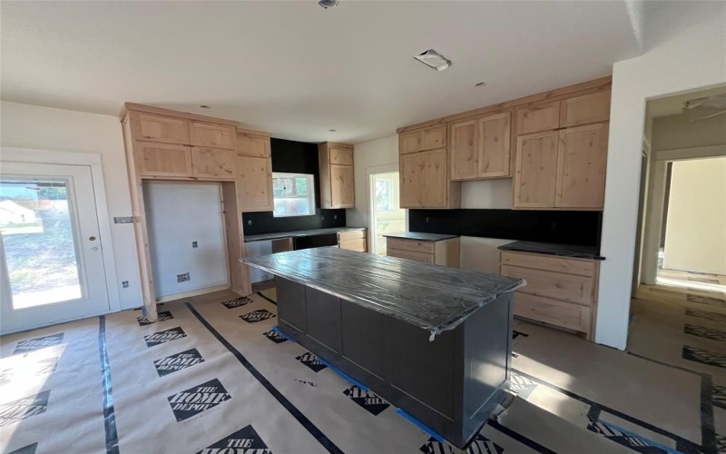 225 Jimmy Lane, Millsap, TX 76066, 4 Bedrooms Bedrooms, ,2 BathroomsBathrooms,Residential,For Sale,225 Jimmy Lane,0,20981266