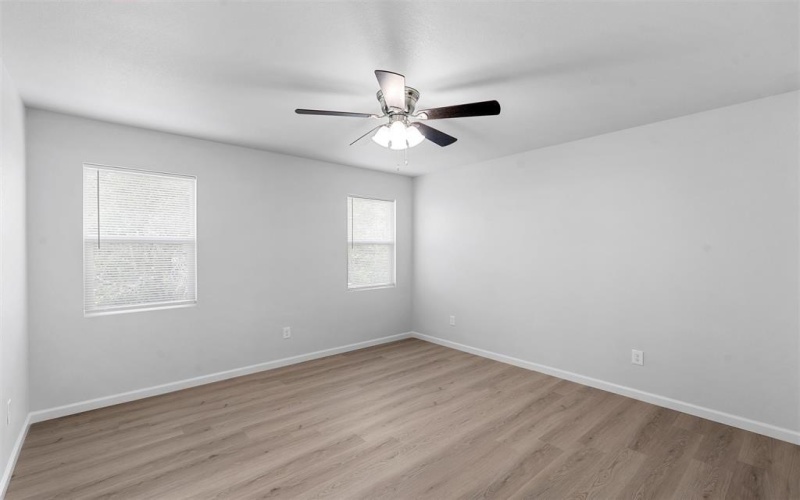 1721 Gurley Lane, Waco, TX 76706, 4 Habitaciones Habitaciones , ,5 BañosBaños,Residential,En Venta,1721 Gurley Lane,20979760