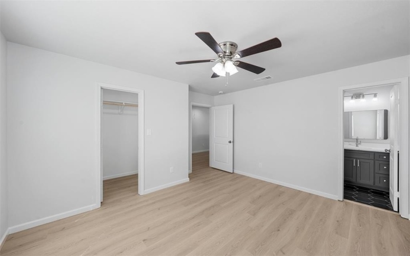 1721 Gurley Lane, Waco, TX 76706, 4 Habitaciones Habitaciones , ,5 BañosBaños,Residential,En Venta,1721 Gurley Lane,20979760