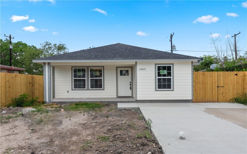 2809 Tarlton Street, Corpus Christi, TX 78405, 3 Bedrooms Bedrooms, ,2 BathroomsBathrooms,Residential,For Sale,2809 Tarlton Street,457938