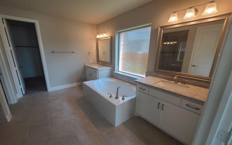 6725 Denali Drive, Plano, TX 75023, 5 Bedrooms Bedrooms, ,5 BathroomsBathrooms,Residential,For Sale,6725 Denali Drive,20981329