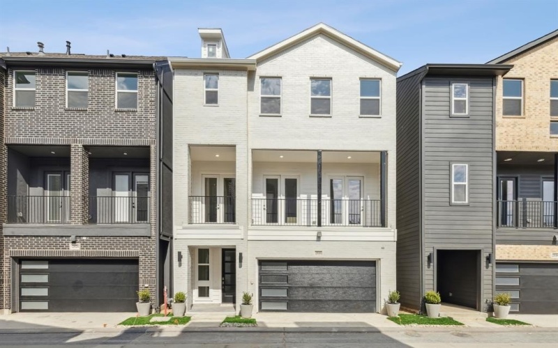 2518 Carmelita Street, Dallas, TX 75212, 3 Bedrooms Bedrooms, ,2 BathroomsBathrooms,Residential,For Sale,2518 Carmelita Street,20981368