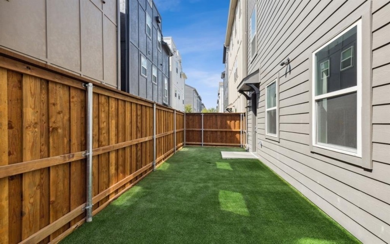 2535 Carolwood Lane, Dallas, TX 75212, 3 Bedrooms Bedrooms, ,3 BathroomsBathrooms,Residential,For Sale,2535 Carolwood Lane,0,20981460