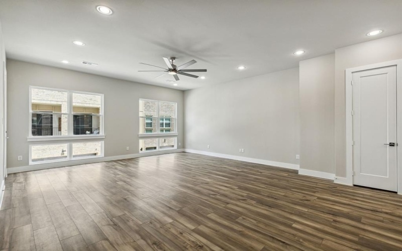 2535 Carolwood Lane, Dallas, TX 75212, 3 Habitaciones Habitaciones , ,3 BañosBaños,Residential,En Venta,2535 Carolwood Lane,20981460