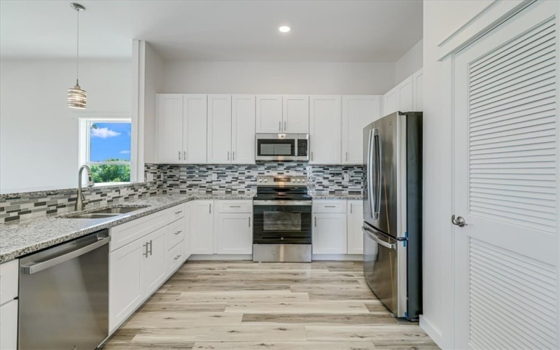 235 Port Mansfield Street, Port Aransas, TX 78373, 4 Bedrooms Bedrooms, ,3 BathroomsBathrooms,Residential,For Sale,235 Port Mansfield Street,452310