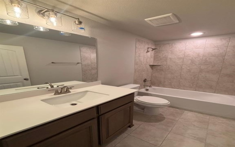 2020 Velora Drive, Fort Worth, TX 76052, 5 Habitaciones Habitaciones , ,3 BañosBaños,Residential,En Venta,2020 Velora Drive,20981521