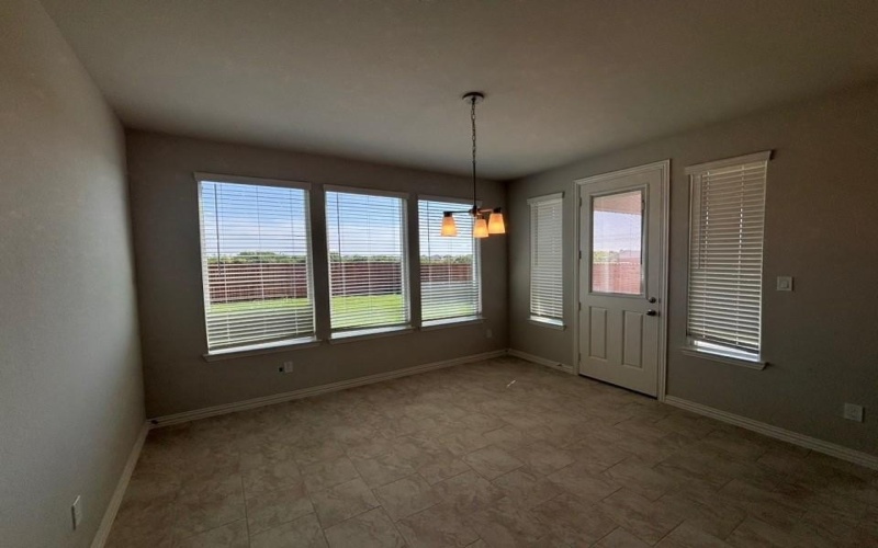 2020 Velora Drive, Fort Worth, TX 76052, 5 Habitaciones Habitaciones , ,3 BañosBaños,Residential,En Venta,2020 Velora Drive,20981521