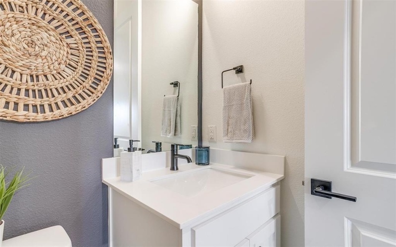 127 Vista Lane, Arlington, TX 76013, 3 Bedrooms Bedrooms, ,2 BathroomsBathrooms,Residential,For Sale,127 Vista Lane,20979946