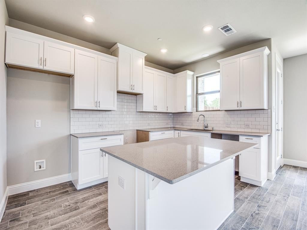 641 Hutchinson Lane, Lewisville, TX 75077, 3 Bedrooms Bedrooms, ,2 BathroomsBathrooms,Residential,For Sale,641 Hutchinson Lane,20979963
