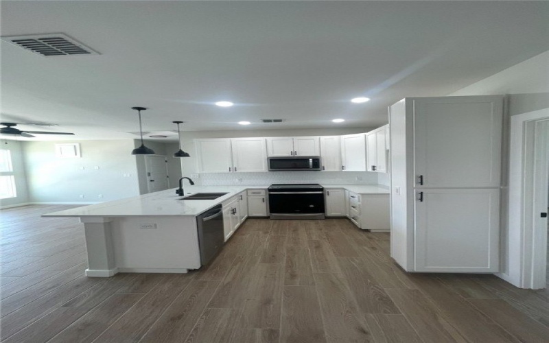 603 E Avenue G unit: 303 #303, Port Aransas, TX 78373, 4 Habitaciones Habitaciones , ,3 BañosBaños,Residential,En Venta,603 E Avenue G unit: 303,460763