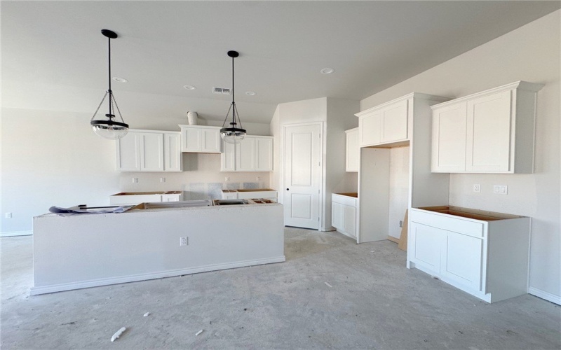 2102 Fury, Portland, TX 78374, 4 Bedrooms Bedrooms, ,2 BathroomsBathrooms,Residential,For Sale,2102 Fury,0,461194