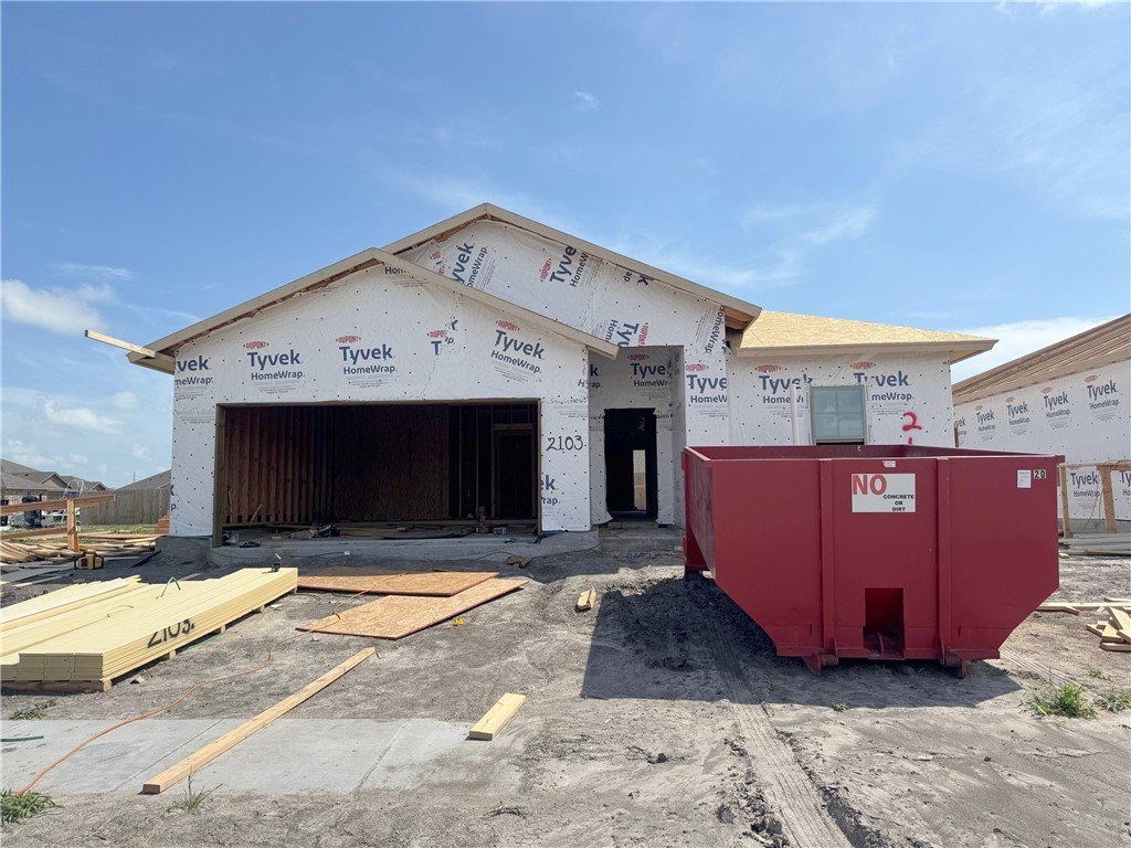 2103 Fury, Portland, TX 78374, 3 Bedrooms Bedrooms, ,2 BathroomsBathrooms,Residential,For Sale,2103 Fury,461198