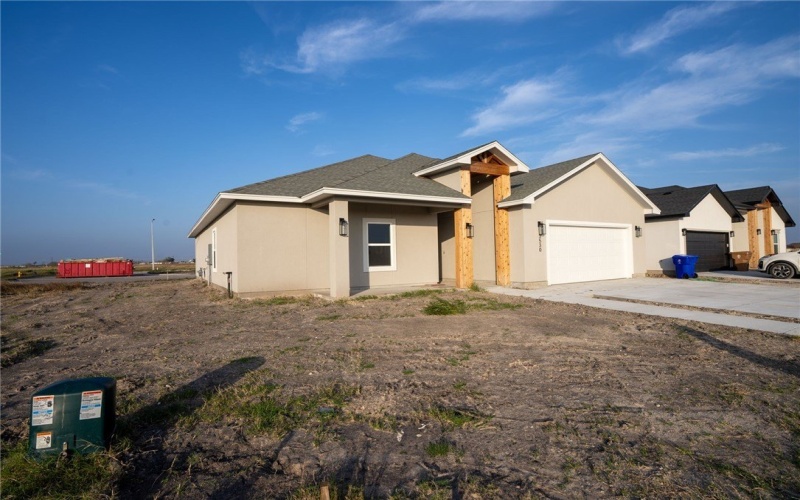 3530 Sepehr Lake Drive, Corpus Christi, TX 78410, 4 Bedrooms Bedrooms, ,3 BathroomsBathrooms,Residential,For Sale,3530 Sepehr Lake Drive,461212